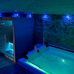 Caveau Tatil Evi